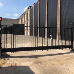 Delta Cantilever Sliding Gate